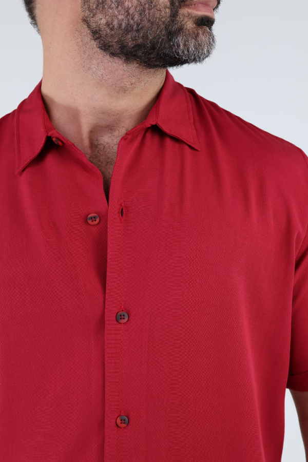 Camisa Manga Corta Roja Corte Amplio Sin Bolsas Para Caballero